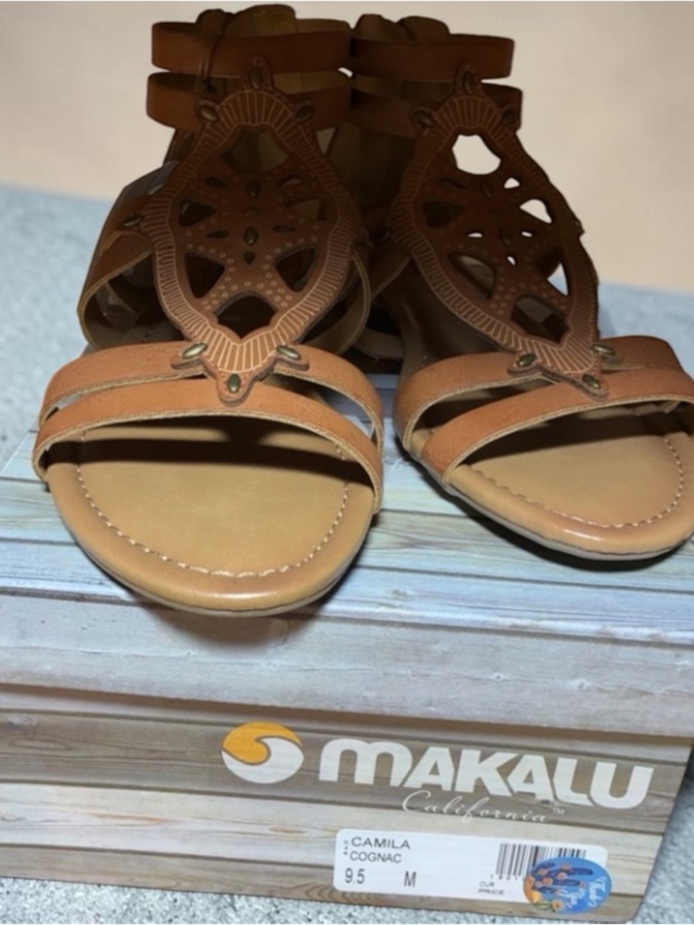 Makalu California Camila Cognac Brown Laser Cut Gladiator Sandals Womens 9.5 NEW